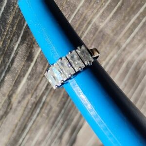 Fabulous Sparkle Cubic Zirconia 925 Sterling Silver Ring Size 5.5